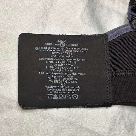 Lululemon - Ta Ta Tamer Bra - Blue/Purple - 32DD - Picture 5 of 5